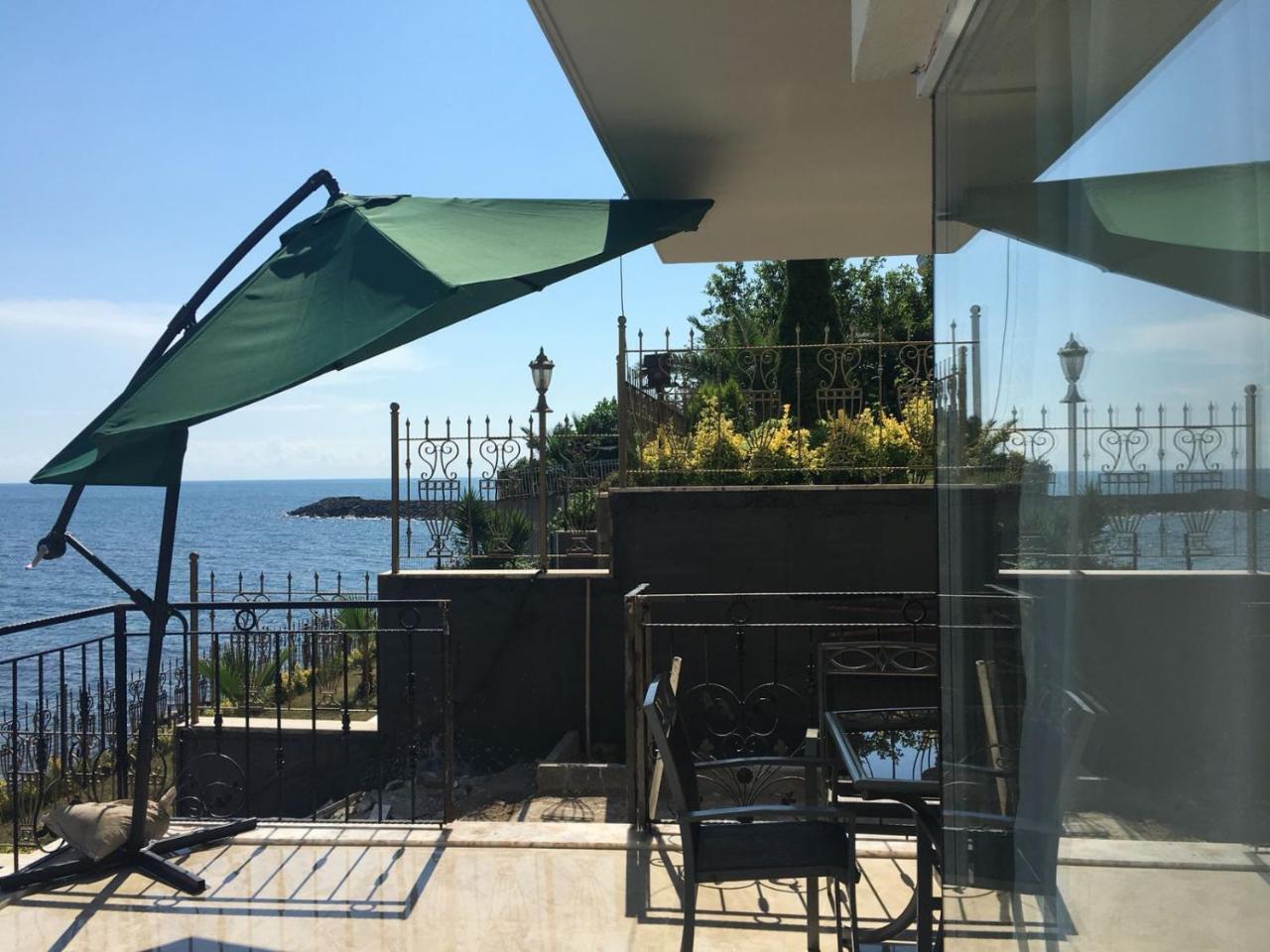 Trabzon Sea Palace Buitenkant foto